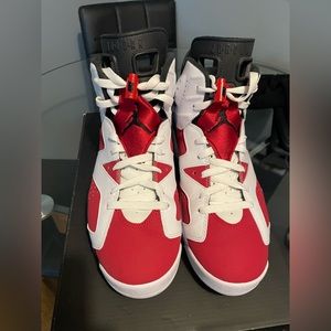 Jordan six retro carmine size 9